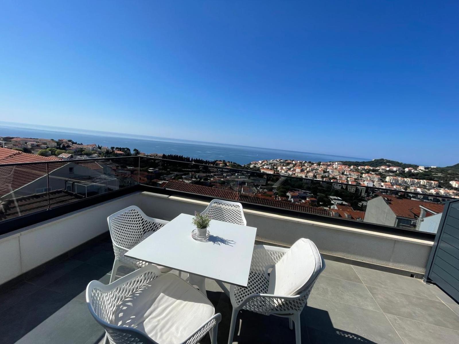 Appartamento Tomas Deluxe Ragusa Esterno foto